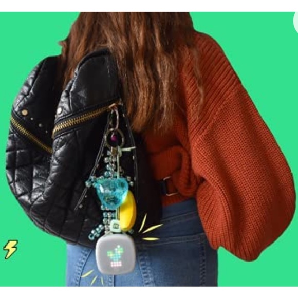 Imagilabs imagiCharm girls learn how to code - wearable on anywhere as keychain - Picture 4 of 9